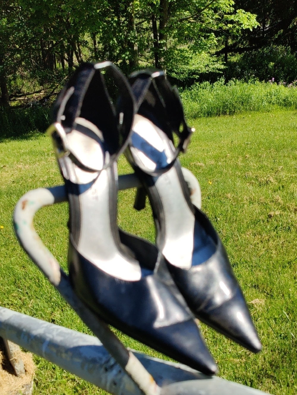 Nine West Black Pointed Ankle-Strap Heels